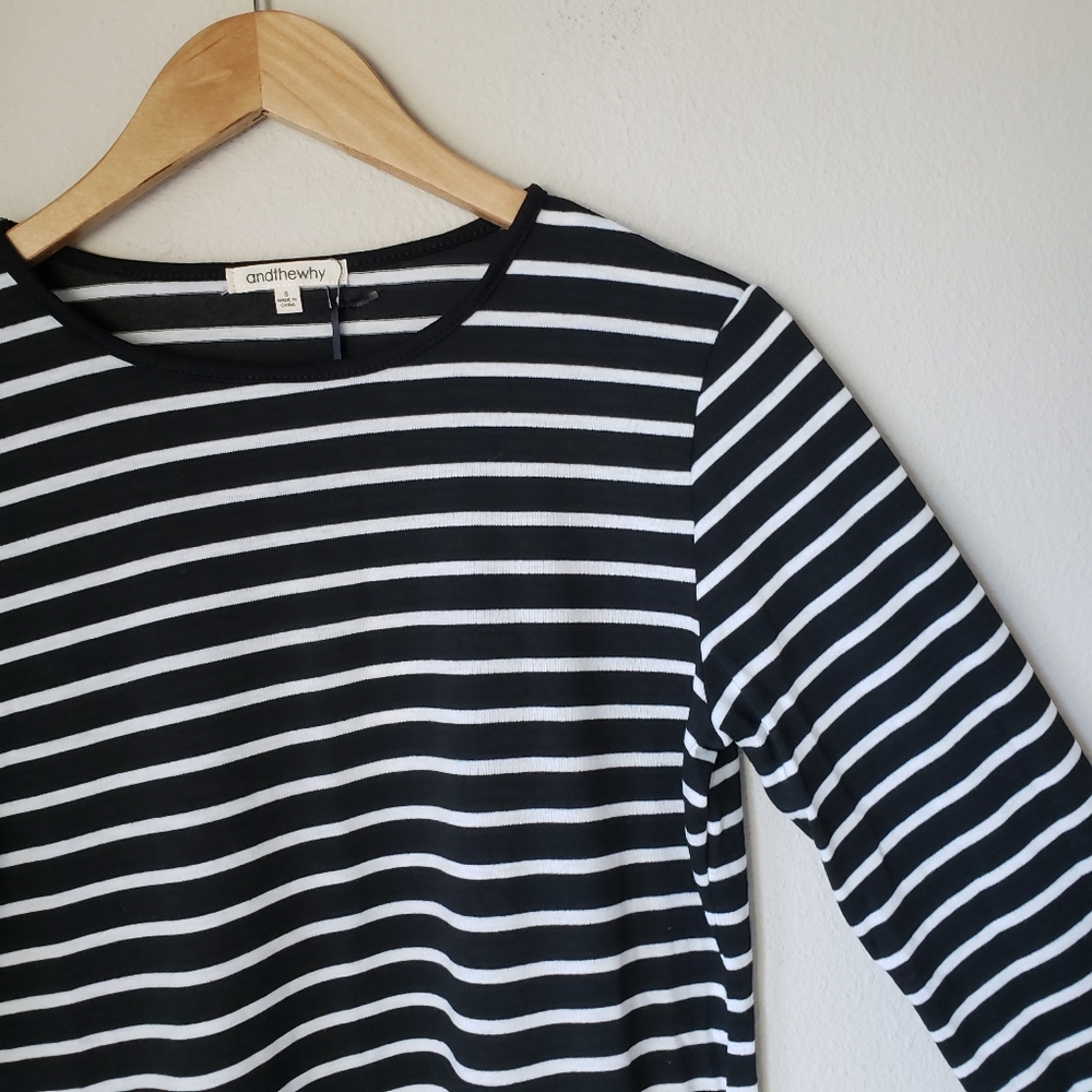 Boho Bell Sleeve Crew Neck Top - Picture 8 of 12